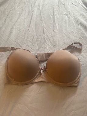 Daisy Fuentes Nude Push-Up Convertible Strap Bra